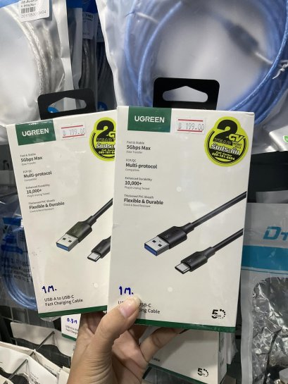 สายชาร์จ USB-A เป็น USB-C  UGREEN รุ่นยอดนิยมความเร็ว/ข้อมูล: รองรับการโอนถ่ายข้อมูลสูงสุด 5Gbps