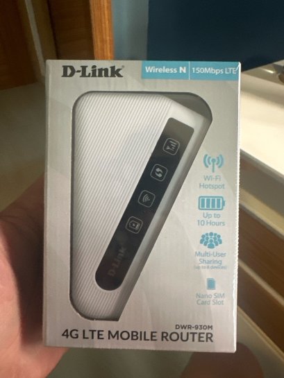 D-LINK MiFi 4G (DWR-930M) 150 Mbps WiFi Speeds Up to 150 Mbps