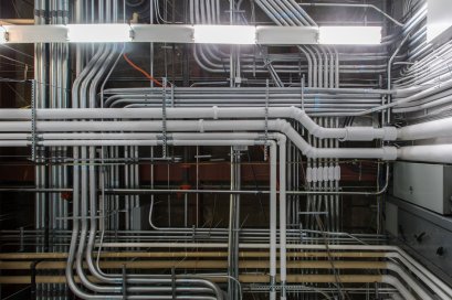 ท่อร้อยสายไฟฟ้า