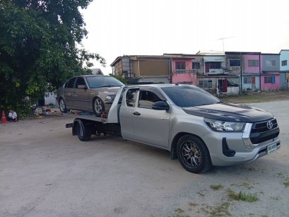 รถสไลด์กะบะ 4 ล้อ