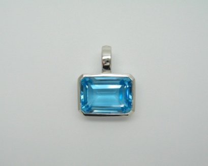 Blue Topaz Pendant