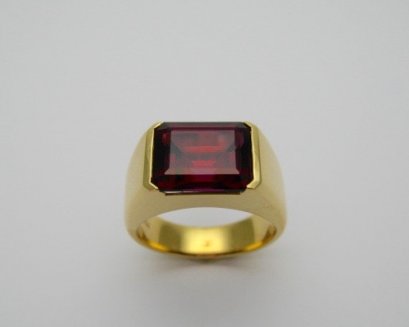 Rhodolite Garnet Ring