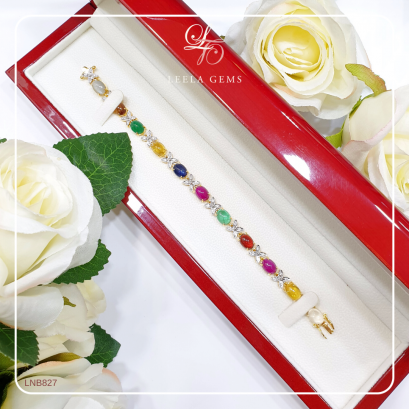 สร้อยข้อมือนพเก้า