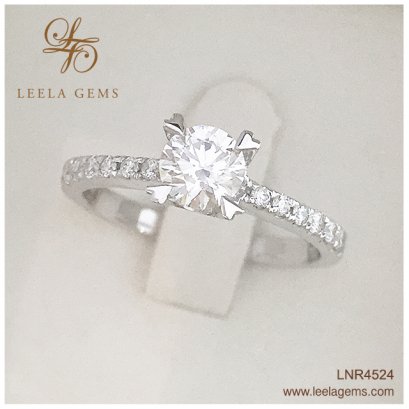 แหวนเพชรหนามเตยหัวใจ