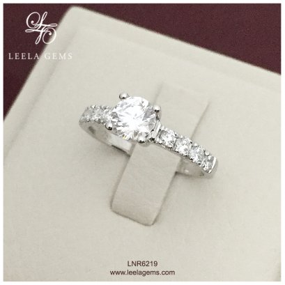 แหวนหมั้นเพชรน้ำ 100