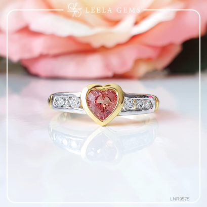 แหวนบุษราคัมประดับเพชร