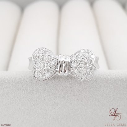 แหวนเพชรรูปทรงโบว์