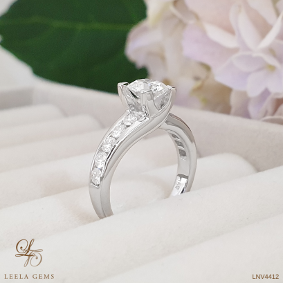 แหวนเพชรน้ำ 100