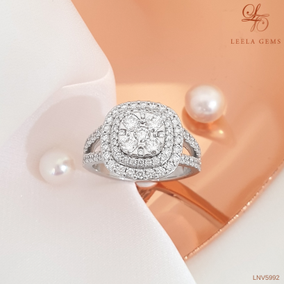 Cluster Diamond Ring