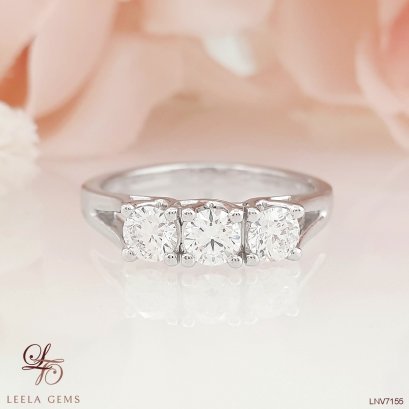 แหวนเพชรแถว