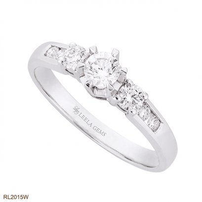 แหวนหมั้นเพชร น้ำ 100