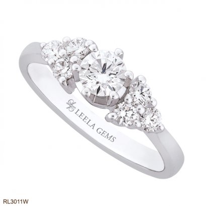 แหวนหมั้นเพชร