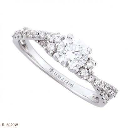 แหวนเพชรน้ำ 100