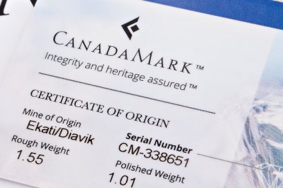 เพชรใบเซอร์ Canada Mark