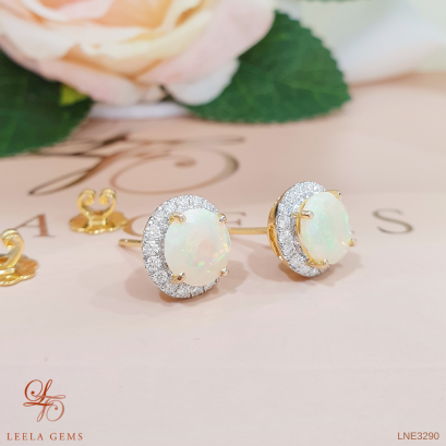 ต่างหูโอปอลล้อมเพชร