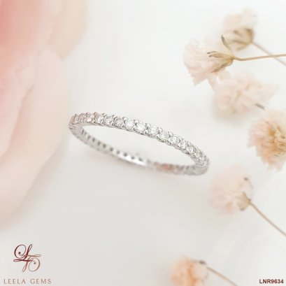 แหวนเพชรรอบนิ้ว