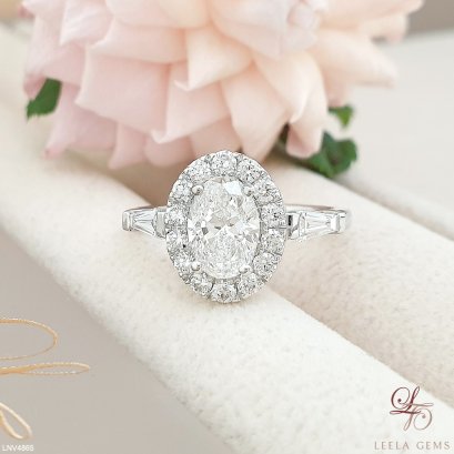 แหวนเพชรรูปไข่