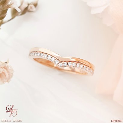 แหวนเพชรแถว