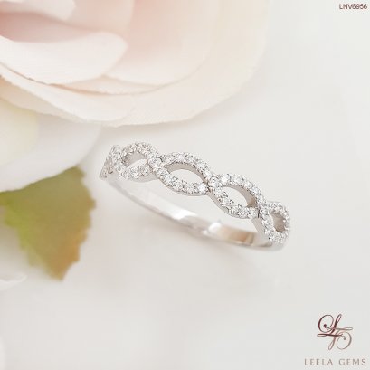 Infinity Diamond Band