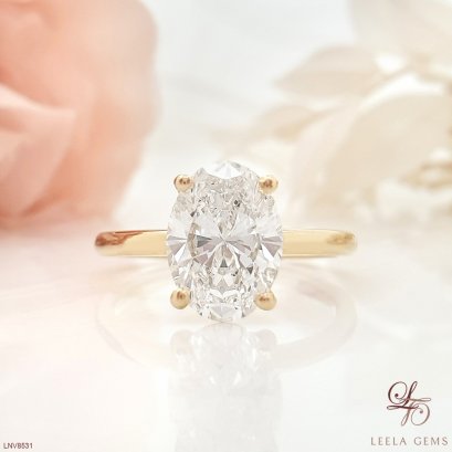 แหวนเพชร Oval เม็ดเดี่ยว