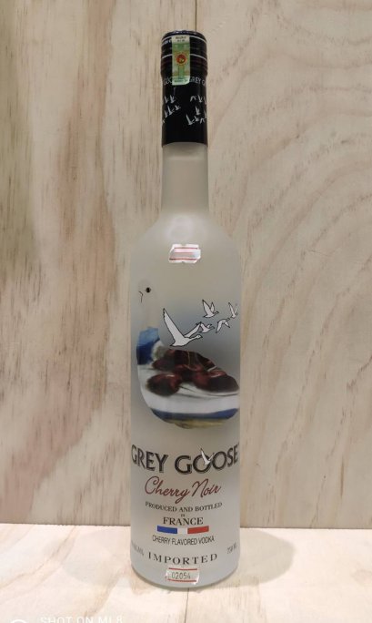 Grey Goose Cherry Noir 750ml