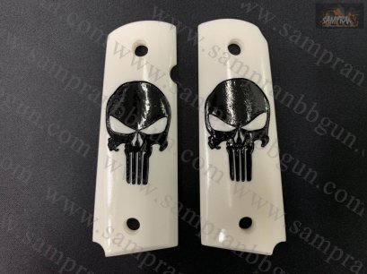 ประกับปืน ด้ามปืนแต่ง ลายหัวกะโหลก สำหรับปืน M1911 หรือ 11 มม สีขาว