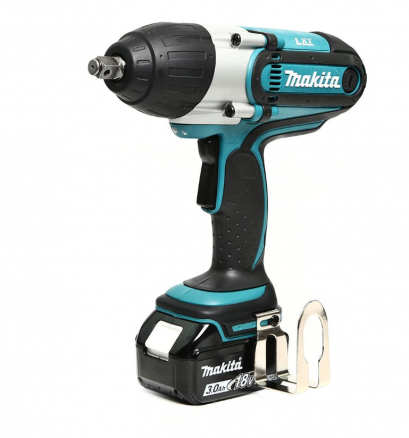 MAKITA บล๊อกไร้สาย 1/2&quot; 18V รุ่น DTW-450RFE