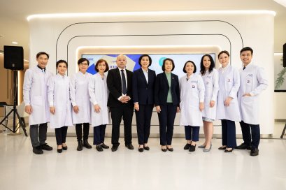 ศูนย์ทันตกรรมรากเทียมกรุงเทพ  ดูแลฟันครบทุกฟังก์ชัน ยิ้มได้ทุกช่วงวัย 