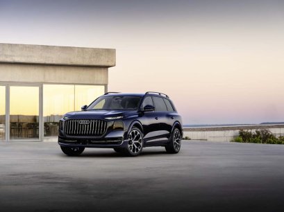 Audi Q9 เรือธง SUV ร่างยักษ์ 7 ที่นั่ง: เทคโนโลยีจัดการความใหญ่ เพื่อความสบายของทุกคน