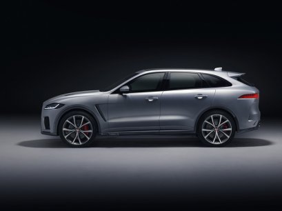 JAGUAR F-PACE SVR แรงที่สุดในไลน์การผลิต