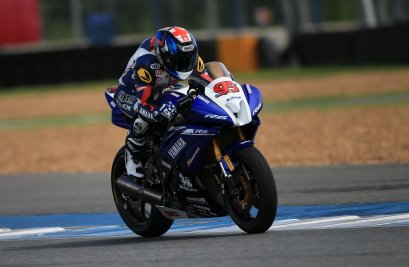 ขุนพลนักบิด YAMAHA RIDERS’ CLUB RACING TEAM ระเบิดฟอร์มสุดร้อนแรง ยืนโพเดี้ยมสนามแข่งระดับโลก
