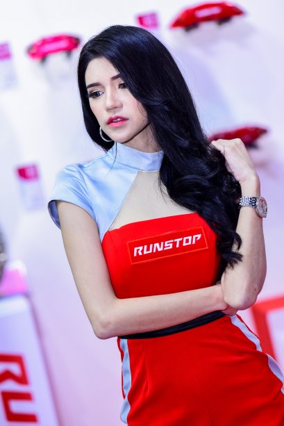 สาวเบรกรันสตอป