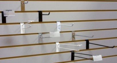 (B134-244) รางอลูมิเนียมฝังผนัง Slatwall ยาว 2.4 เมตร