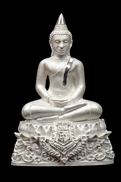 พระกริ่งพุทธศิลป์  ๙ ทศวรรษ หลวงพ่อโสธร เนื้อเงินพ่นทราย(ขัดเงาเฉพาะจุด) ในชุดทองคำ หมายเลข 180 (โทรถาม)