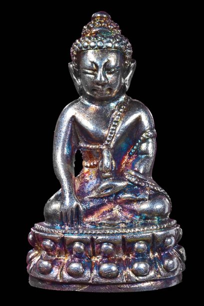 พระกริ่งญาณวิทยาคม 2 เนื้อเงิน หมายเลข 1 องค์นี้ผิวพิเศษ แก่แร่จ้าวน้ำเงิน ตอกโค้ด &quot;อุ&quot; 3 ตัว สวยและหายากที่สุดในรุ่น (โทรถาม)