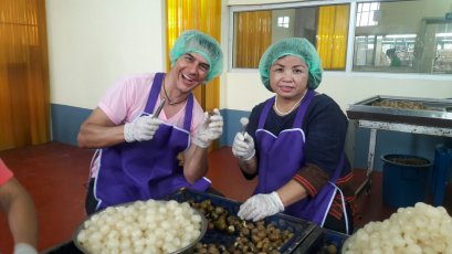 ถ่ายรายการ หลงรักยิ้ม:)