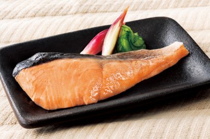 Frozen Grilled Coho Salmon Kirimi with Salt