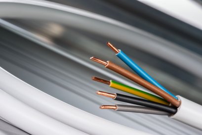 สายไฟฟ้าแรงดันต่ำ