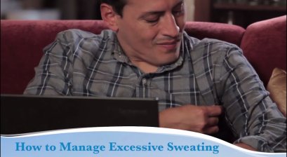 ภาวะ #เหงื่อออกมาก เฉพาะที่ #Hyperhidrosis โดยเฉพาะบริเวณรักแร้ ซึ่งพบได้ค่อนข้างบ่อย