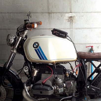 CTEK MXS 5.0 เครื่องชาร์จแบตเตอรี่รถยนต์และมอเตอร์ไซค์