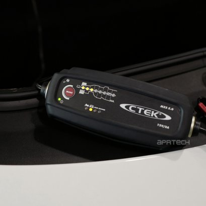 CTEK MXS 5.0 เครื่องชาร์จแบตเตอรี่รถยนต์และมอเตอร์ไซค์