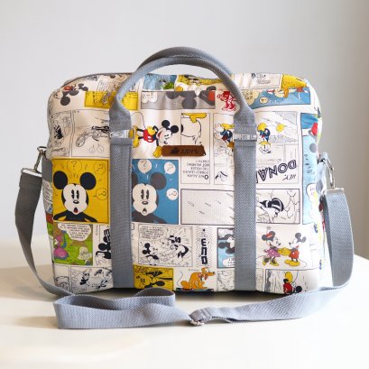 CARRYON ลายมิกกี้การ์ตูน