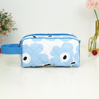 กระเป๋าเครื่องสำอางหูหิ้ว ดอกฟ้าใหญ่พื้นครีม