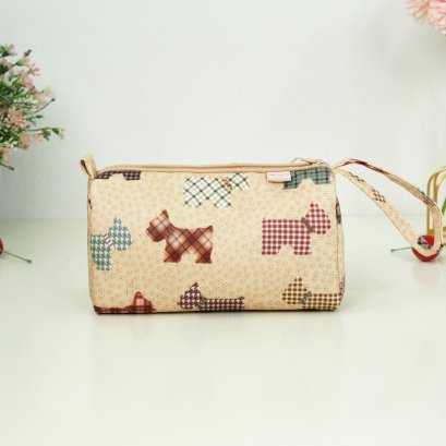 เครื่องสำอางรังผึ้ง ผ้ากันน้ำ หมาพื้นเบจ