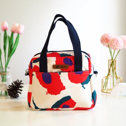 DISNEY ลายดอกแดงครีมหูกรม