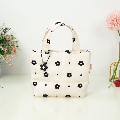 ถือจิ๋ว XS ลูกฟูกดอกกูลิโกะครีม