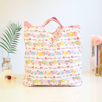 HANA ลายมาการองชมพู