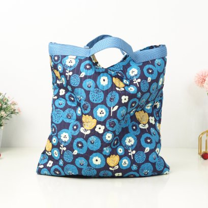 Hana Pre ผ้ากันน้ำพิมพ์ลาย ดอกปุยฝ้ายฟ้ากรม