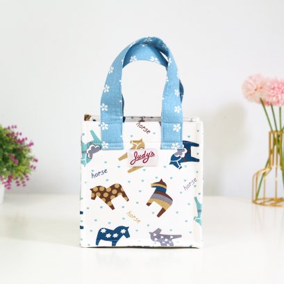 มาการอง ลายม้าโยกเยก