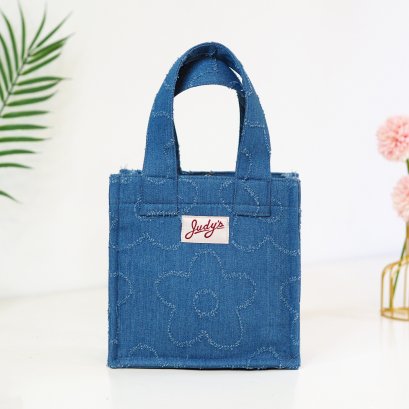 มาการอง ลายยีนเดซี่ฟ้าอ่อน